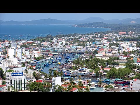 Duong Dong town - Phu Quoc viewed from the top of the hill | TT Dương Đông-Phú Quốc nhìn từ trên cao