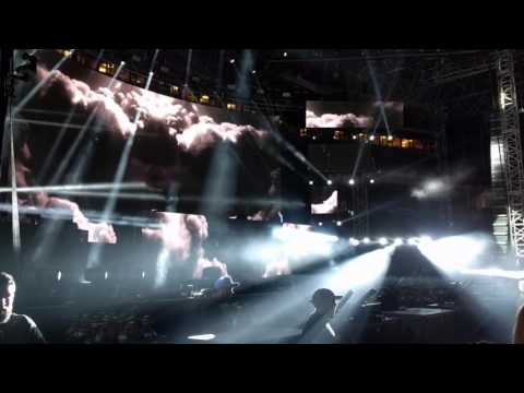 Alesso vs dubvision  "If I lose Myself" vs "Turn it Around" at Super City 50