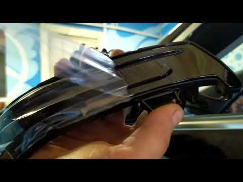 W221 Замена повторителя поворота в зеркале