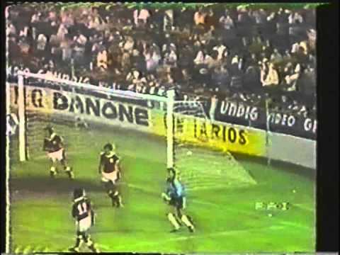 1982 (September 29) Real Betis (Spain) 1-Benfica (Portugal) 2 (UEFA Cup).mpg