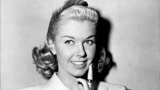 Doris Day - The Christmas Waltz