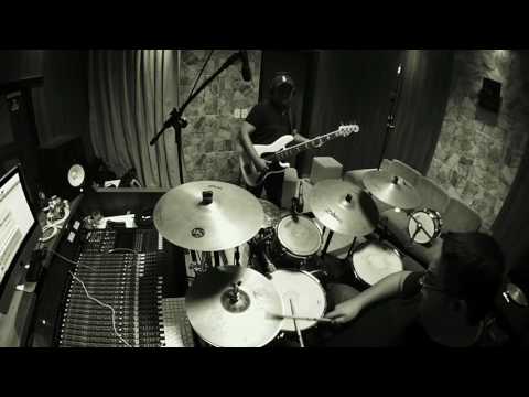 #Cover/Drums/Bass/Instrumental participação do meu brother JARDEL SANTOS !