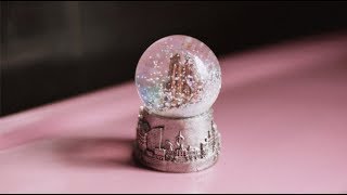 Souvenir Music Video
