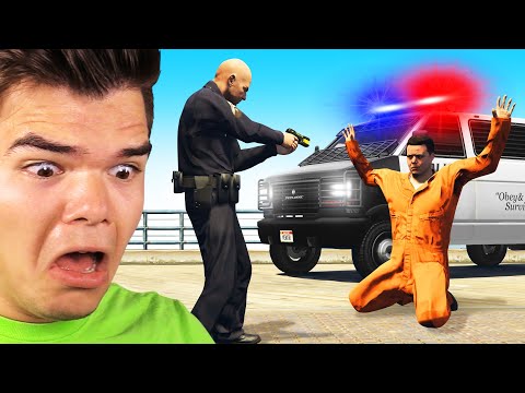 Playing GTA 5 As A COP...