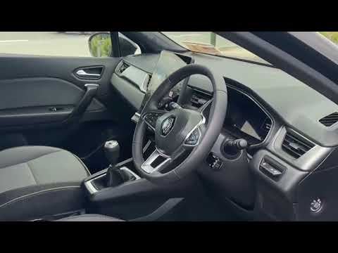 Renault Captur TCe 90 Techno - Image 2