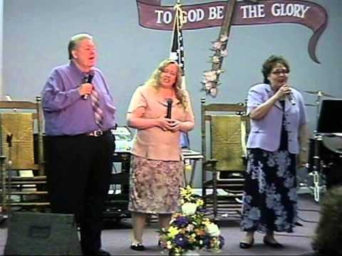 Elvis and Diane Harrison Sing Amazing Grace