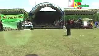 Download lagu Jaranan buto gemblong mp3