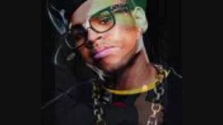 Chris Brown Round Here w/ lyrics {i did the lyrics the best i could}