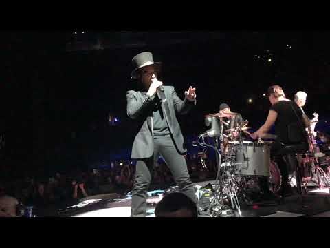 U2 EXPERIENCE + INNOCENCE TOUR 2018 - Dublin - 3Arena - 09/11/2018 - Acrobat