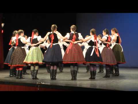 Újbudai Babszem - Magyarbődi karikázó