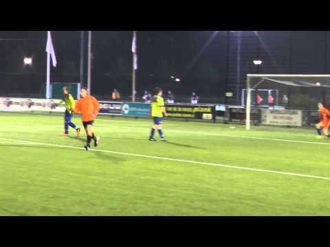 Opjestropdas 17 okt 2013 OSM '75 6 - VV De Meern 9 com 1-3 Doelpunt Phil, assist Rene
