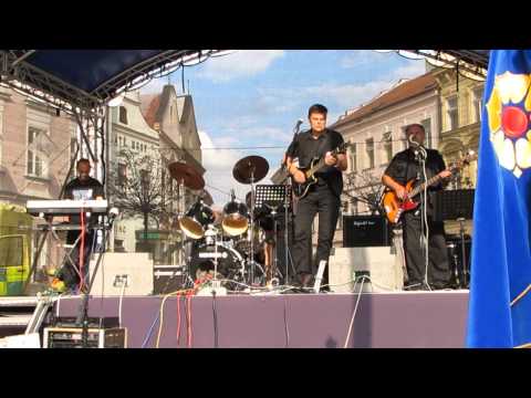 Eminence - Dáma při těle