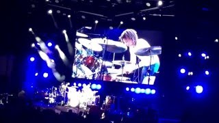 Santana band jam featuring drummer, Cindy Blackman-Santana. Turning Stone Casino, NY 2016.