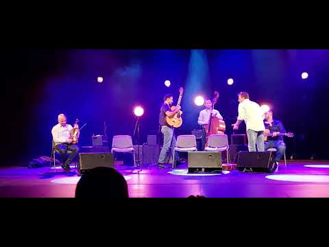 Amati Schmitt, Alexandre Cavaliere, Benji Winterstein, William Brunard - The Gift