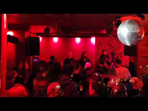 GraveYard Boys - Spooky Girls  (Stereo Wonderland - Köln 27.01.2024)