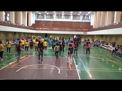 16     Maroon 5 A Trak