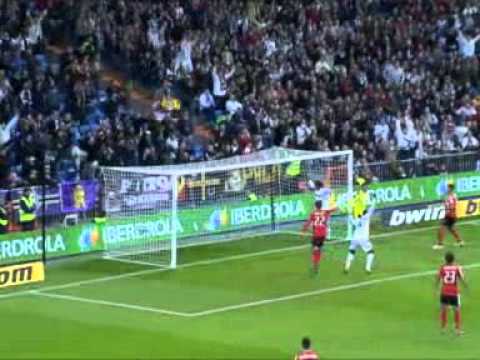 Real Madrid 5-1 Real Murcia - English (11/10/10)