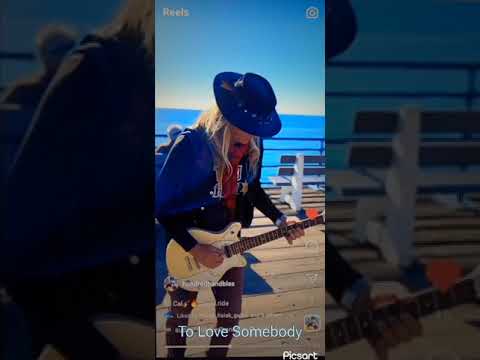 To Love Somebody Marek Lisiak of WILD RIDE Live at Santa Monica Pier. California