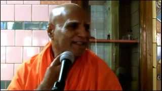 preview picture of video 'Charity cleanses our heart   Swami Buddh Puri Ji'
