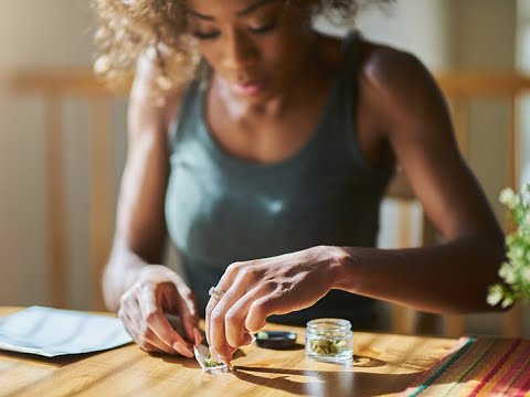 RealPeterJohn X Ray Breyka - Enrolar Lyric Video