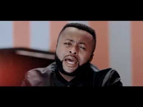 Papy kerro ft Issa rossignol   Corona clip officiel