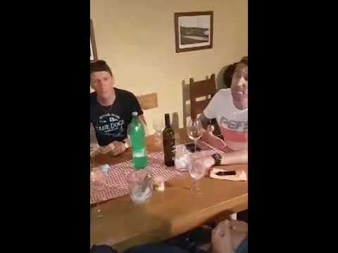 ZASPALO JE SIROČE ... - klapa INTRADE