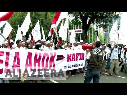 Indonesia: Thousands rally against blasp
