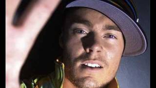 Bài hát The Party Is In You - Nghệ sĩ trình bày ByZ