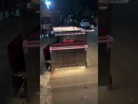 Silver stainless steel bhelpuri food cart