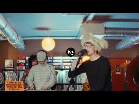 beslik  and ivy soundsgood