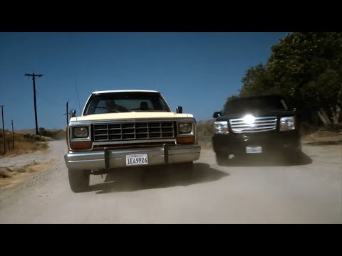 Russian Mafia Shootout and Car Chase ( Sons of Anarchy )