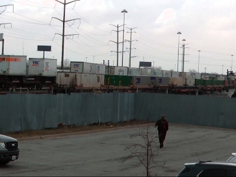 Train Thefts Net Guns Fueling Chicago Violence