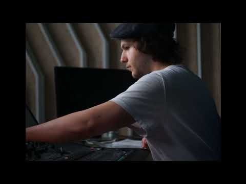 Viktor Kadin Band - Stormy Monday