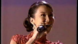 Coco Lee - A Love Before Time (Live at Oscar 2000)