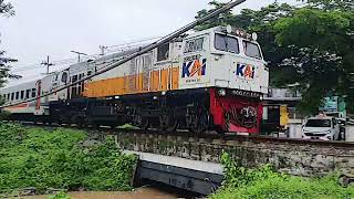 Download lagu jedag jedug kereta api lagu yg tren dulu sanpai sekarang 😎😎🎭 mp3 Download lagu jedag jedug kereta api lagu yg tren dulu sanpai sekarang 😎😎🎭 mp3