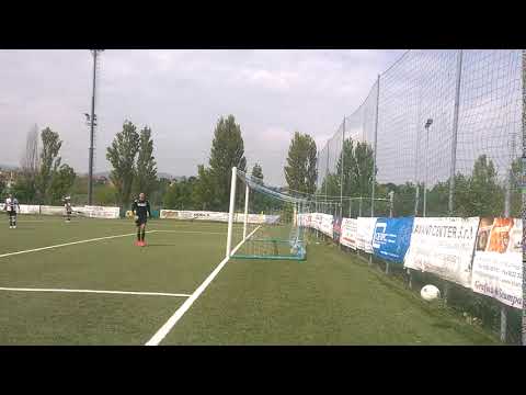 Under 15, 13^ e ultima Rit. Sassuolo-Parma, 21' st destro di Cavalca fuori