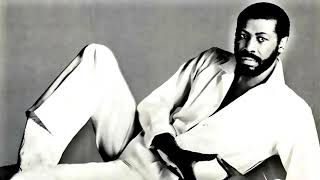 Teddy Pendergrass - She&#39;s Over Me