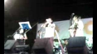 &quot;ANDO COMO HORMIGUITA&quot; Silvio Rodriguez