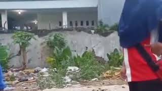 Download lagu video lucu debat bocil vs emak emak mp3