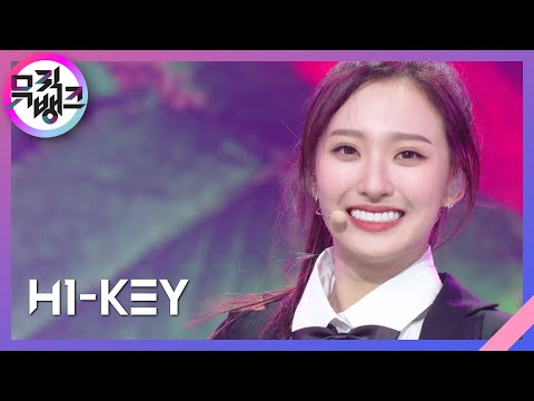 건물 사이에 피어난 장미 - H1-KEY