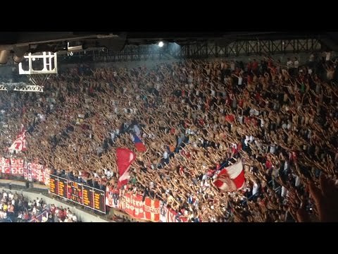 Delije singing "Sever celi, sada se veseli"