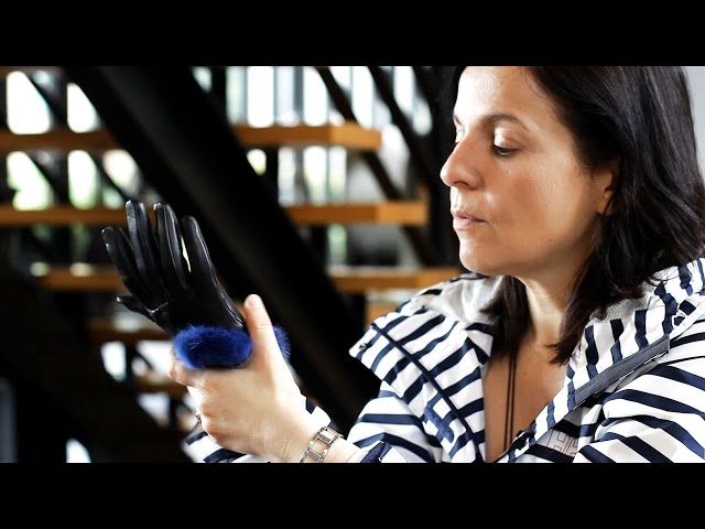 Vídeo relacionado con ZLUXURQ Guantes de cuero de las señoras,Suave y delgado,Delicado y elegante,diseño de moda,Conducción y vida cotidiana.