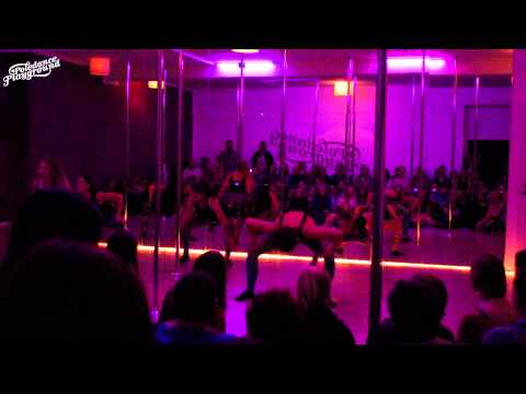 SHOWNIGHT NOVEMBER 2014 - Floorwork Flow - Tove Lo - Habits - Britt
