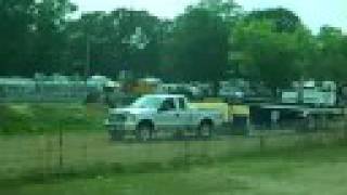 preview picture of video 'Ford F250 Truck Pull'