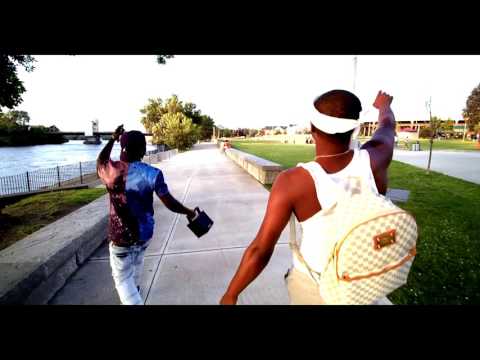 GroundUp Rell aka Mr.30 Ft JBlack - Blessed Up