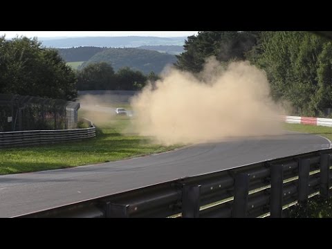 ⚡BMW E36 in trouble lucky Driver spin 🍀Touristenfahrten 14.08.2016 Nürburgring Nordschleife⚡