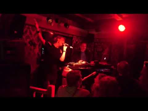 Eesti Gun ja Liisa. / Suur Vend Pubi Viljandi 2019