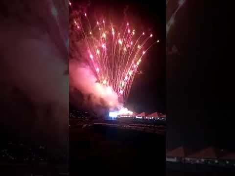 fogos de artifício do show do João Bosco e Vinícius em guarapuava