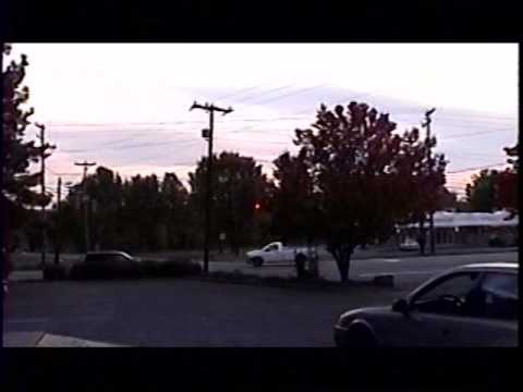 RDMVTL 9127 ~ 11/2/2006 {MY JOB/STORY} DOMINO'S DELIVERY {DRIVERS LOUNGE} @ DURHAM , NC