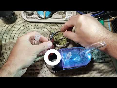 Introducing the Dablamp: The Ultimate Dual-Purpose E-Rig for Dabbing Enthusiasts